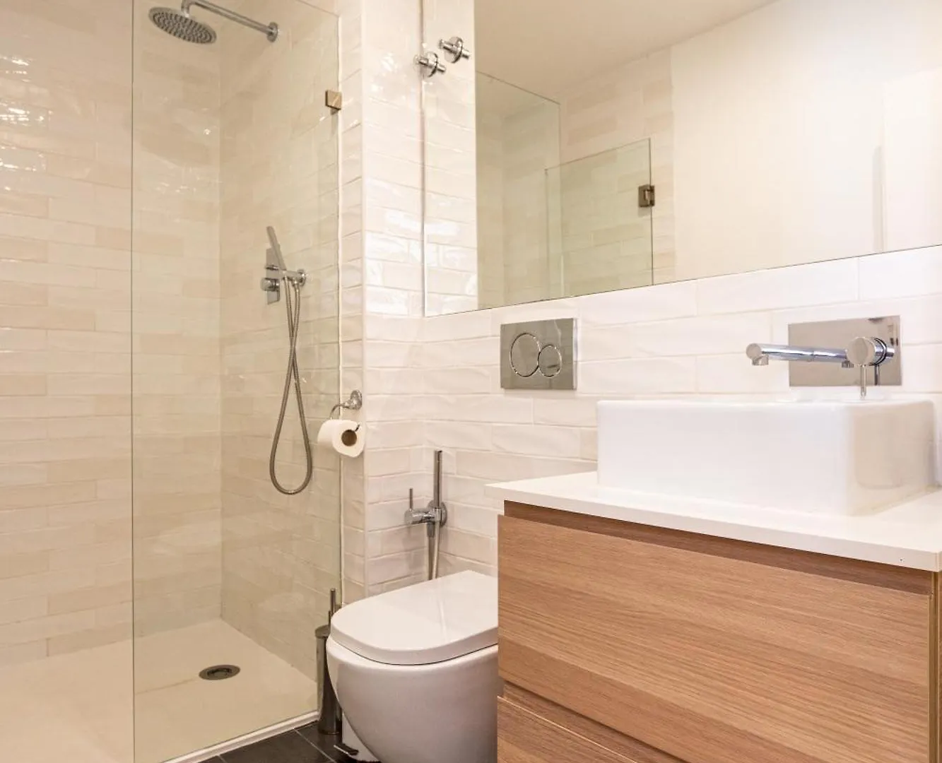 Spacious & Luxurious Penthouse In The Heart Of Lisboa Apartmán