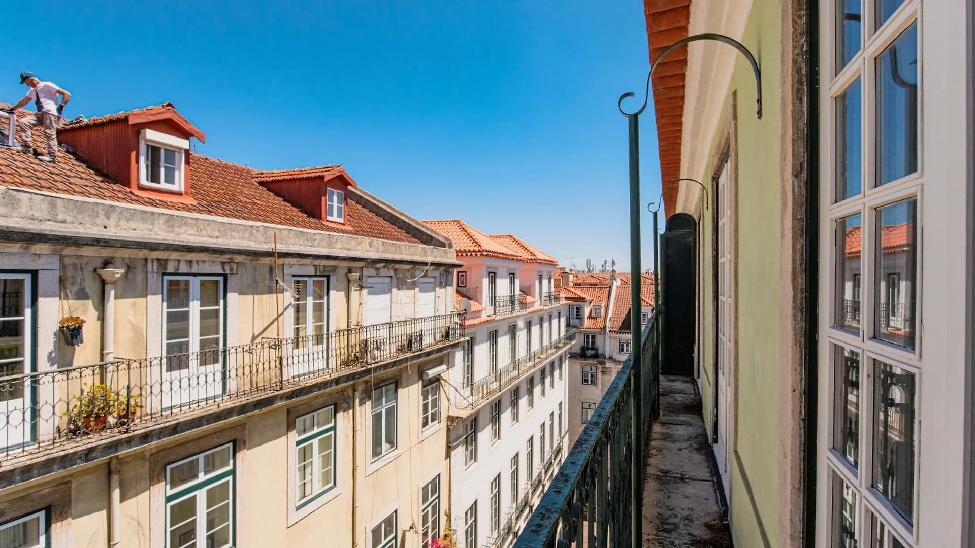 Spacious & Luxurious Penthouse In The Heart Of Lisbon 0*,